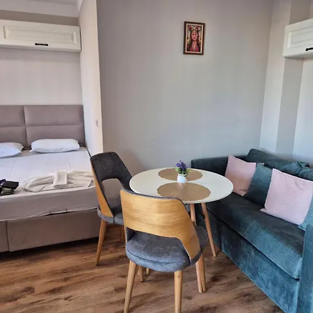 Marea Garden, - With Pool By Flat Mаnager *